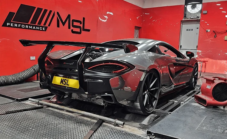 Amir's McLaren, photograph 6